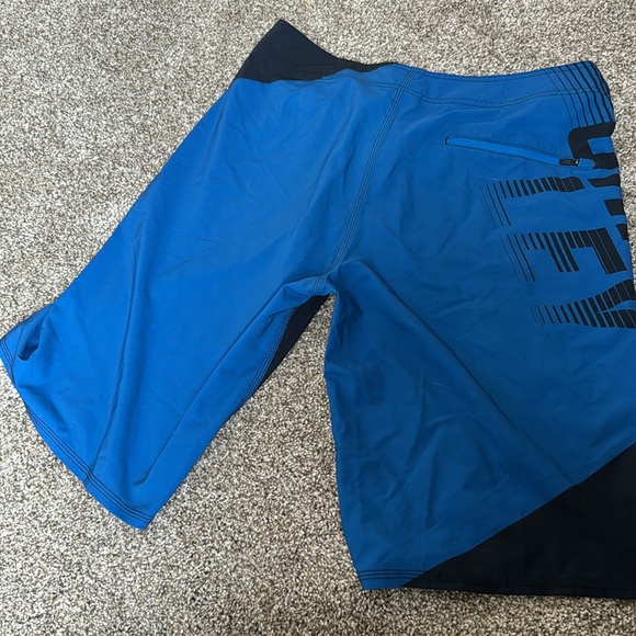 Oakley Men’s swim suit 33 - Picture 4 of 5